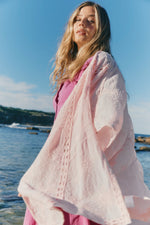 Load image into Gallery viewer, Elodie Cape - Pink
