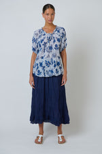 Load image into Gallery viewer, Teena Cotton Top - White/Blue
