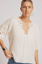 Load image into Gallery viewer, Maris Top - White
