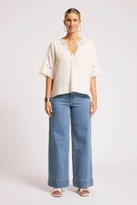 Load image into Gallery viewer, Maris Top - White

