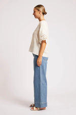 Load image into Gallery viewer, Maris Top - White
