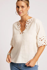 Load image into Gallery viewer, Maris Top - White

