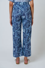 Load image into Gallery viewer, Ella Palm Pant - Blue
