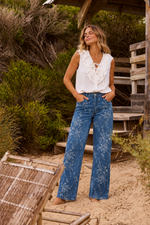 Load image into Gallery viewer, Flora Print Jeans - Denim
