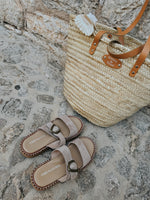 Load image into Gallery viewer, Scarlet Shoe - Beige
