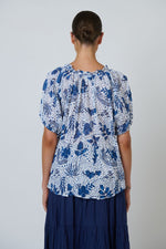 Load image into Gallery viewer, Teena Cotton Top - White/Blue
